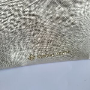 Kendra Scott Travel Bag Brand New